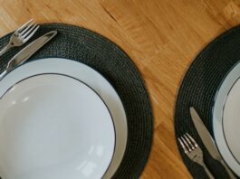 how to wash placemats